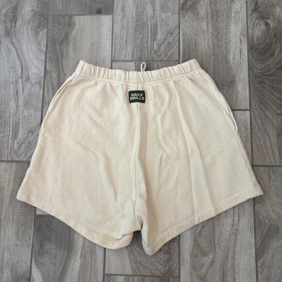 Daily Drills Cream Sweat Shorts Size XS/S Drawstring Pockets 4” In Cotton - Picture 9 of 11